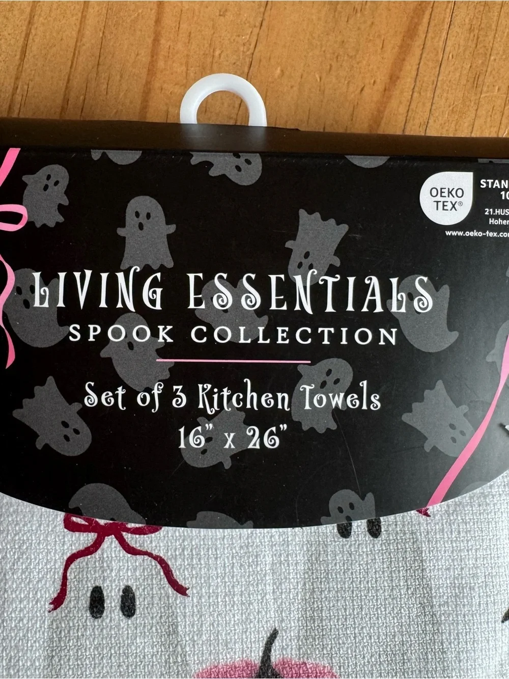 Coquette Ghosts with Sparkly Pink Bows Pumpkins & Bats Halloween Hand Towel Set